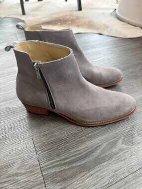 Topman Gray Suede Chelsea Boots - Size 44 (US 10.5)